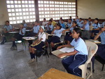 Kijkje in een klas lokaal in een basisschool in Monteria Colombia